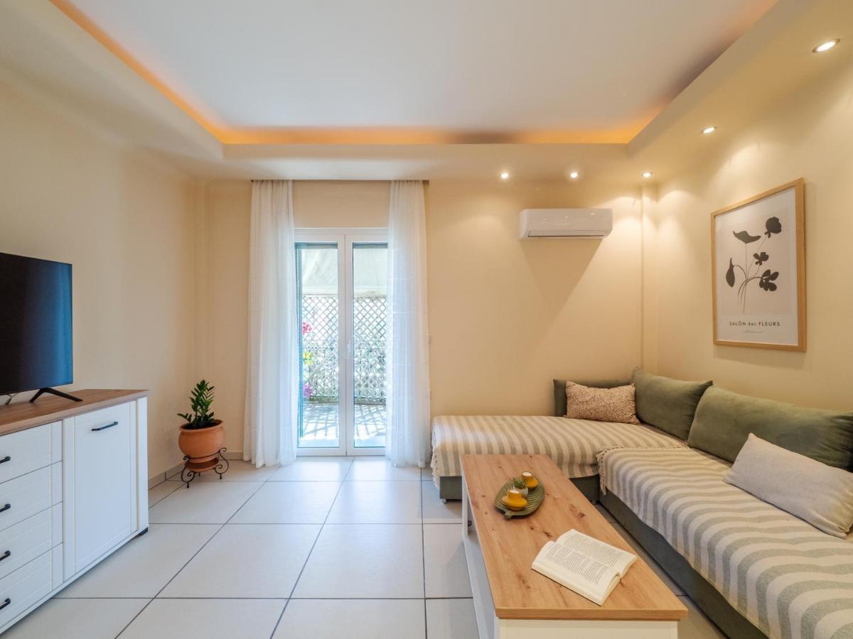 Aura Elegant Apartment Near Garitsa Bay Análipsis Exterior foto